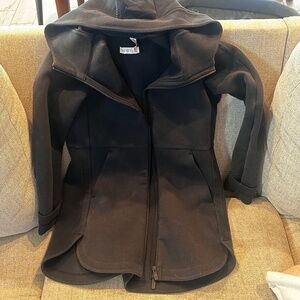 Lululemon long black zip jacket